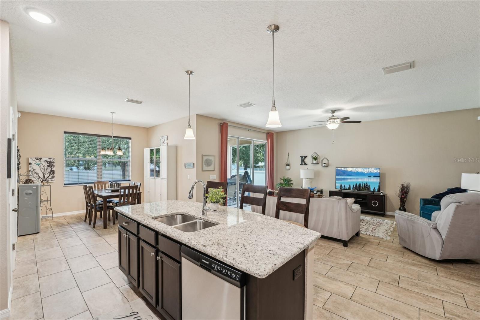 Image 16 of 50 For 9917 Prevatt Street