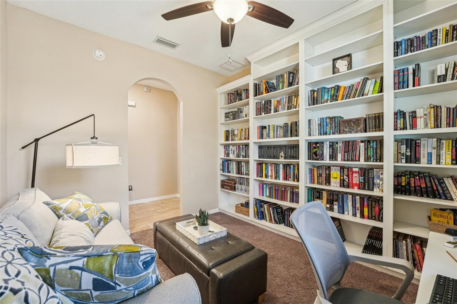 Image 21 of 50 For 9917 Prevatt Street