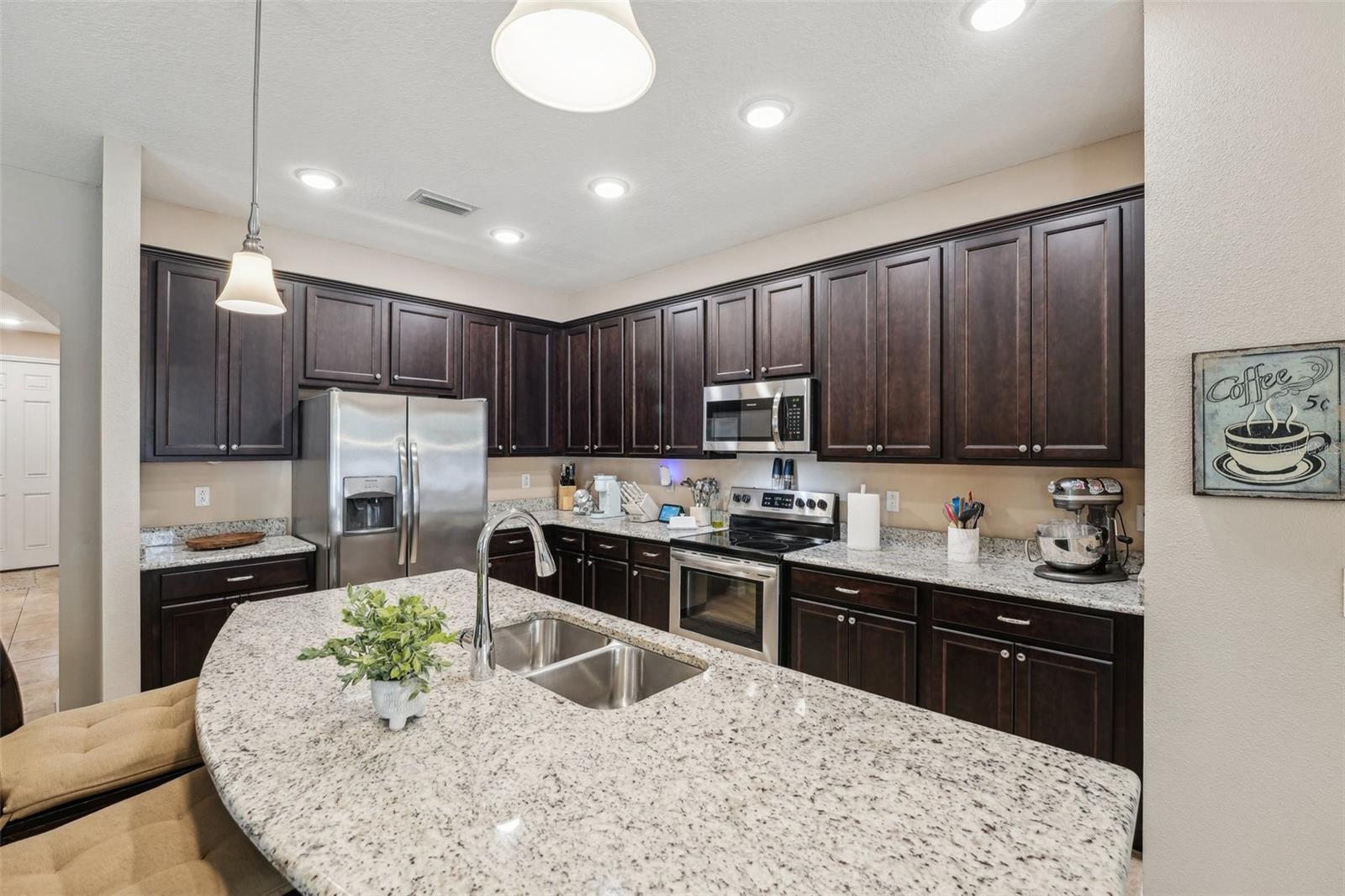 Image 3 of 50 For 9917 Prevatt Street
