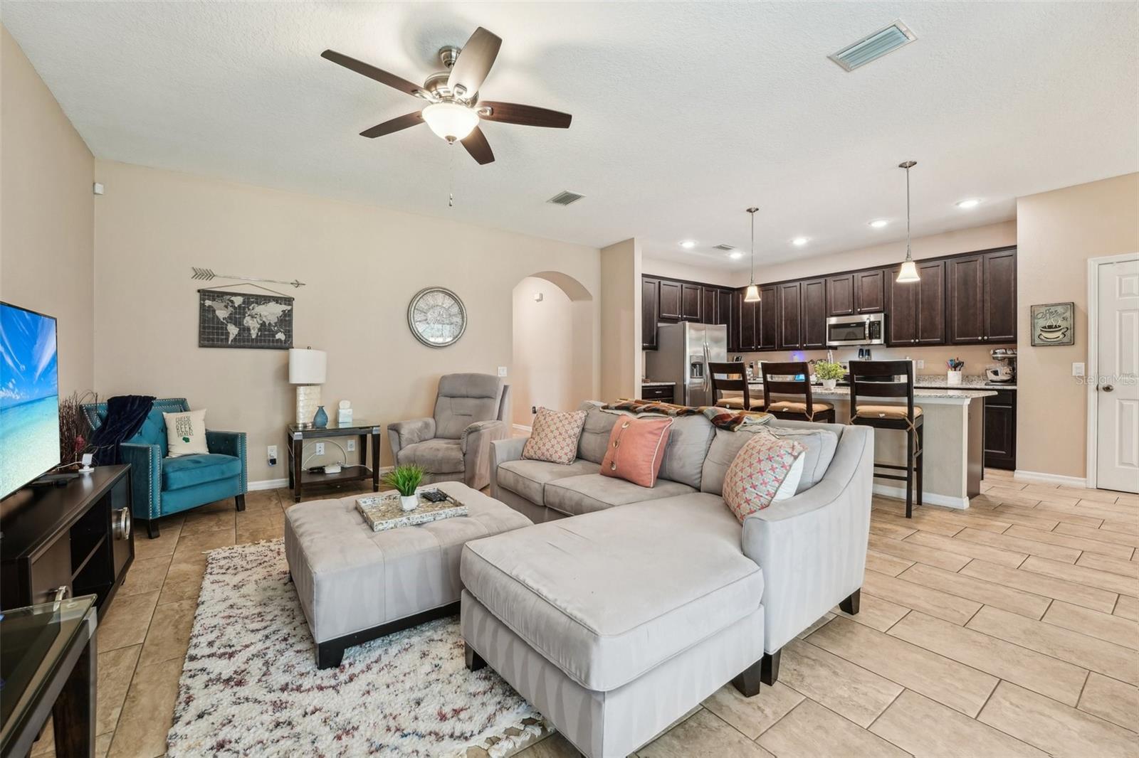 Image 6 of 50 For 9917 Prevatt Street