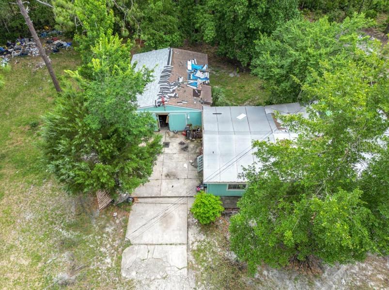 Image 2 of 40 For 10854 Telford Street