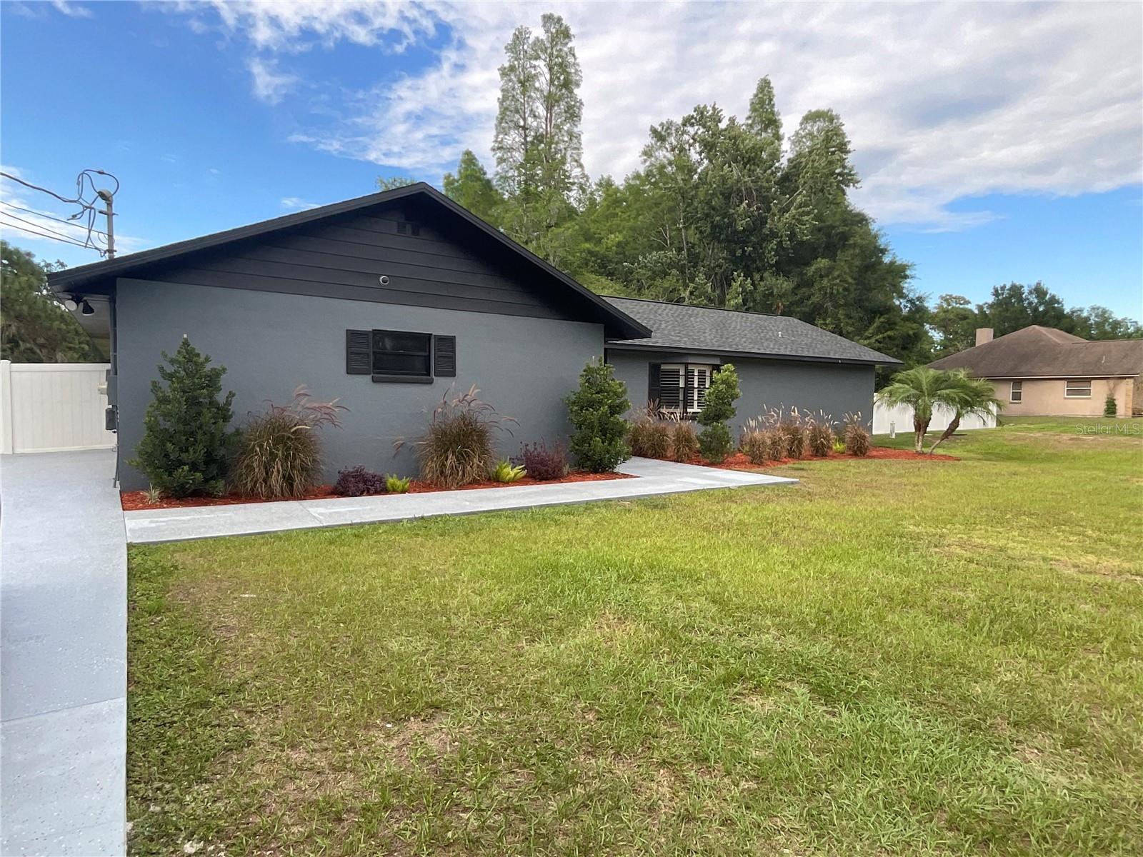 Image 4 of 70 For 17933 Eagle Lane