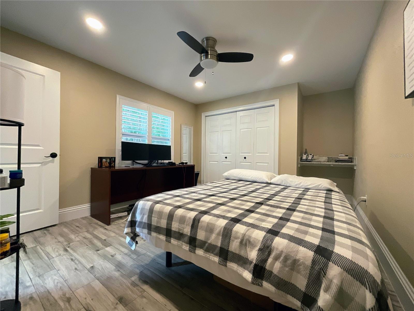 Image 41 of 70 For 17933 Eagle Lane