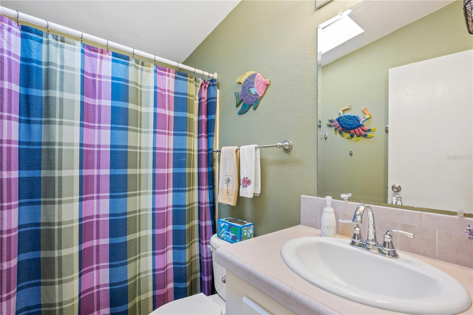 Image 31 of 76 For 37338 Sandra Avenue