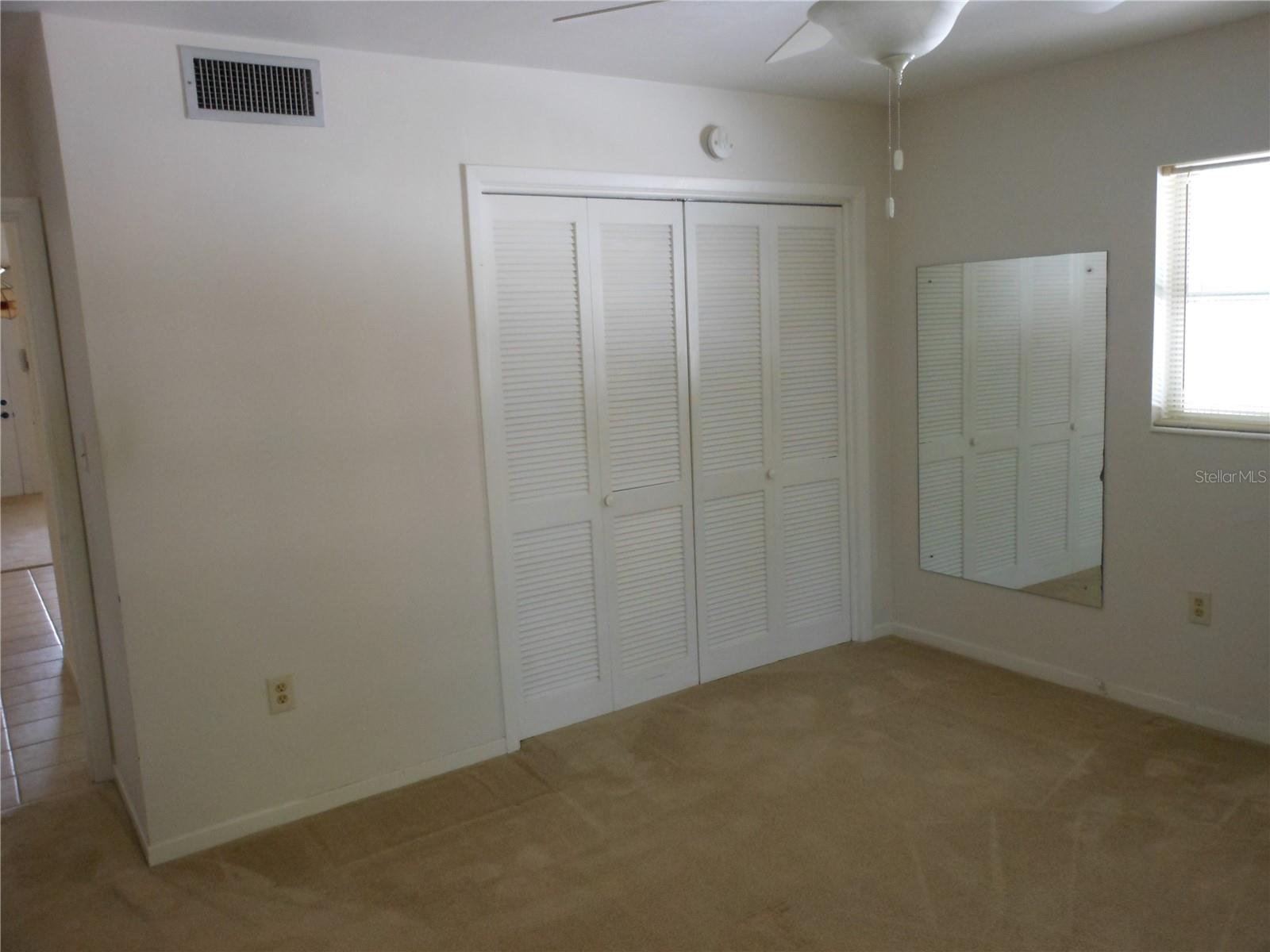 Image 19 of 31 For 138 36th Avenue N 206w