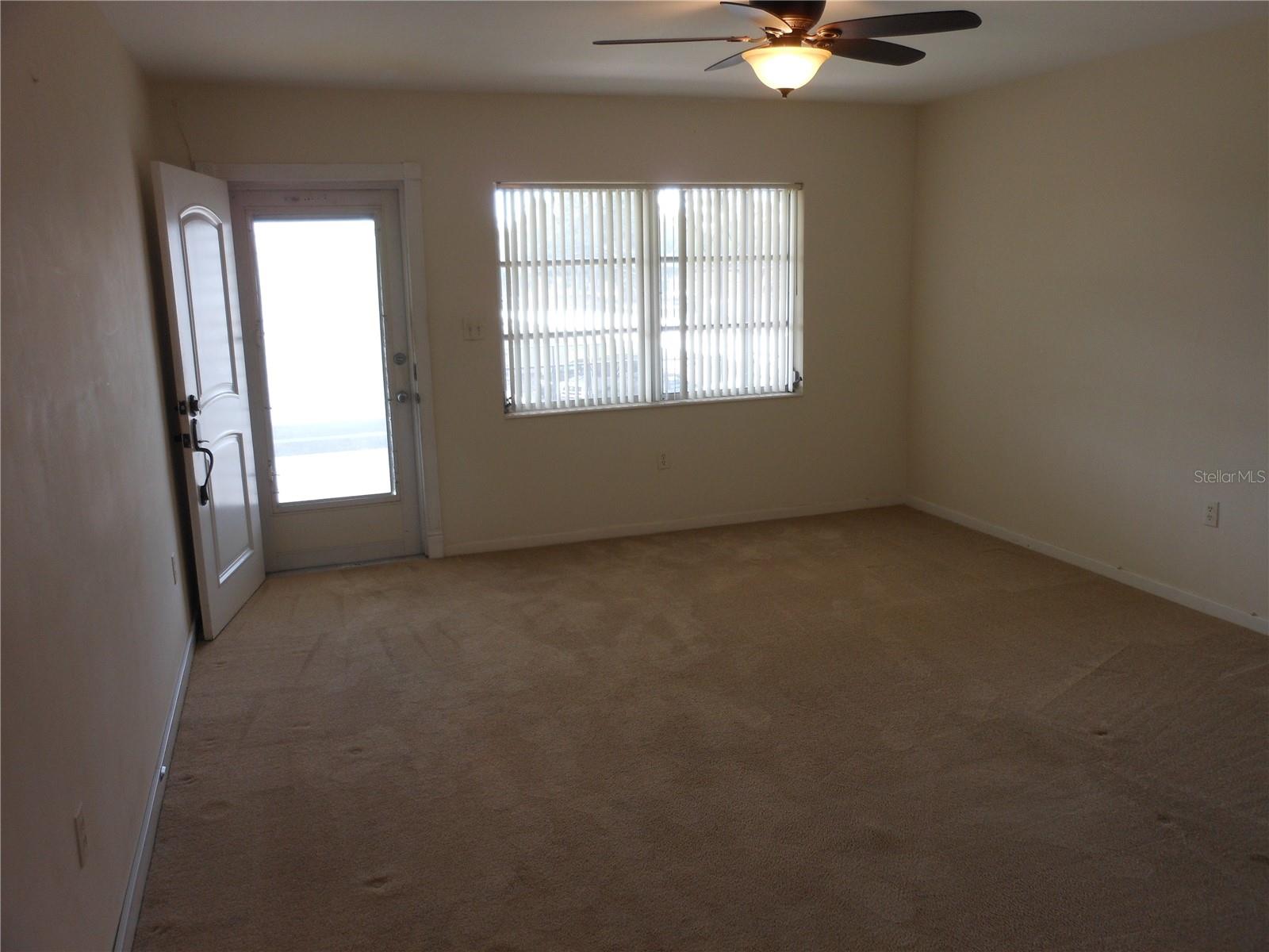 Image 6 of 31 For 138 36th Avenue N 206w