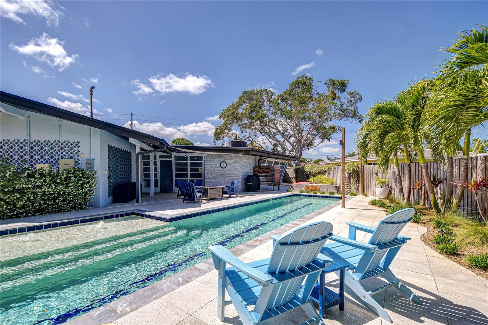 Image 19 of 41 For 1401 Pinellas Point Drive S