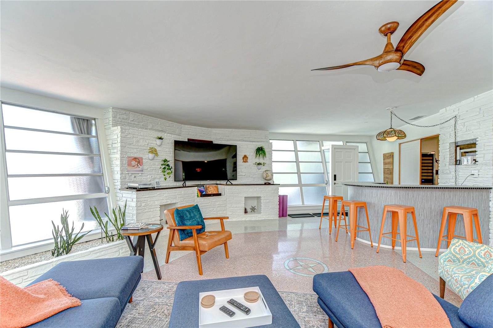 Image 30 of 41 For 1401 Pinellas Point Drive S