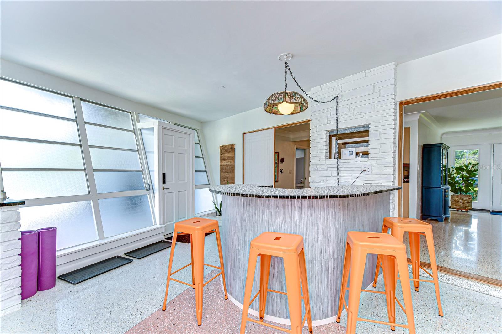 Image 32 of 41 For 1401 Pinellas Point Drive S