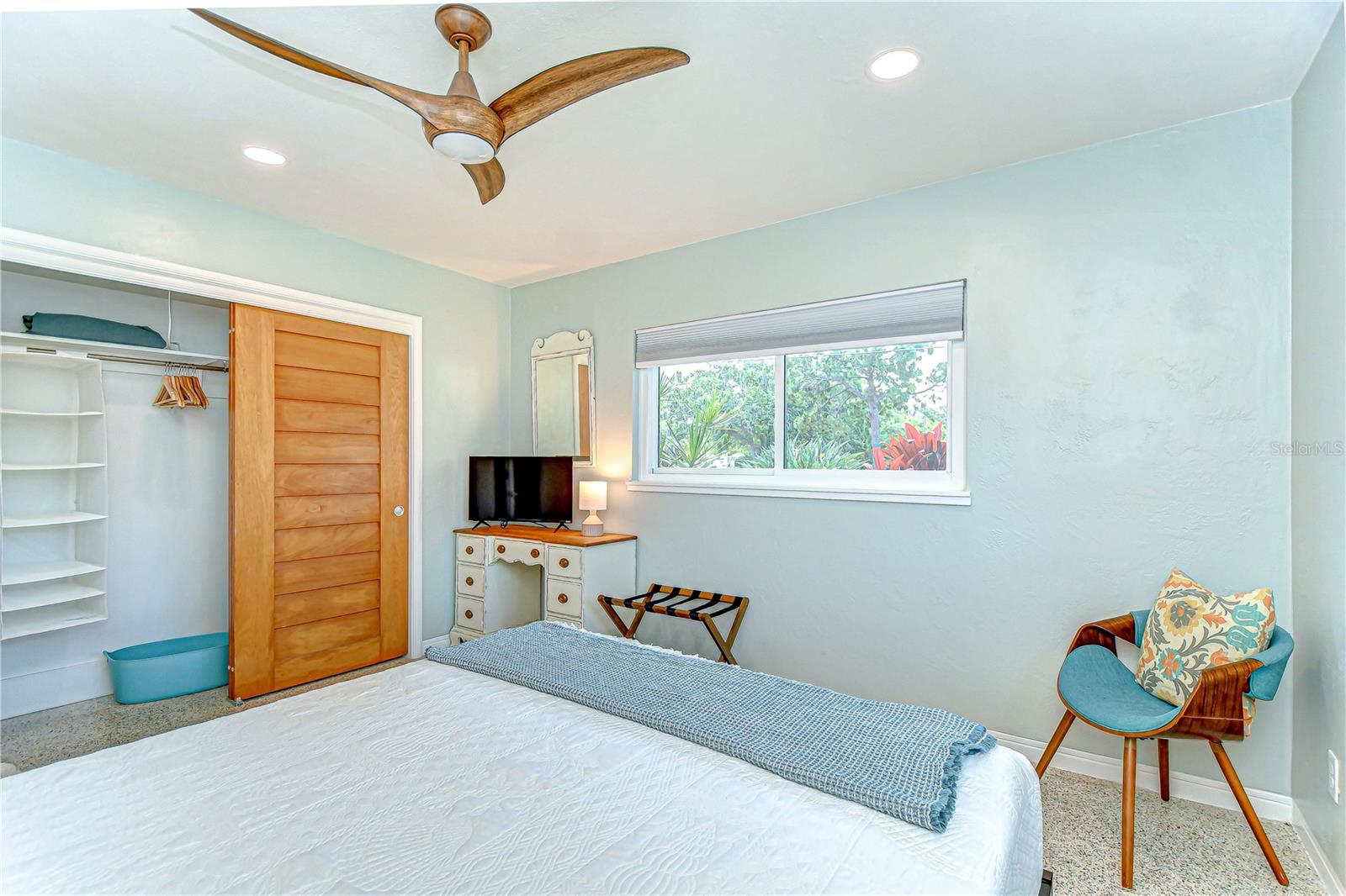 Image 41 of 41 For 1401 Pinellas Point Drive S