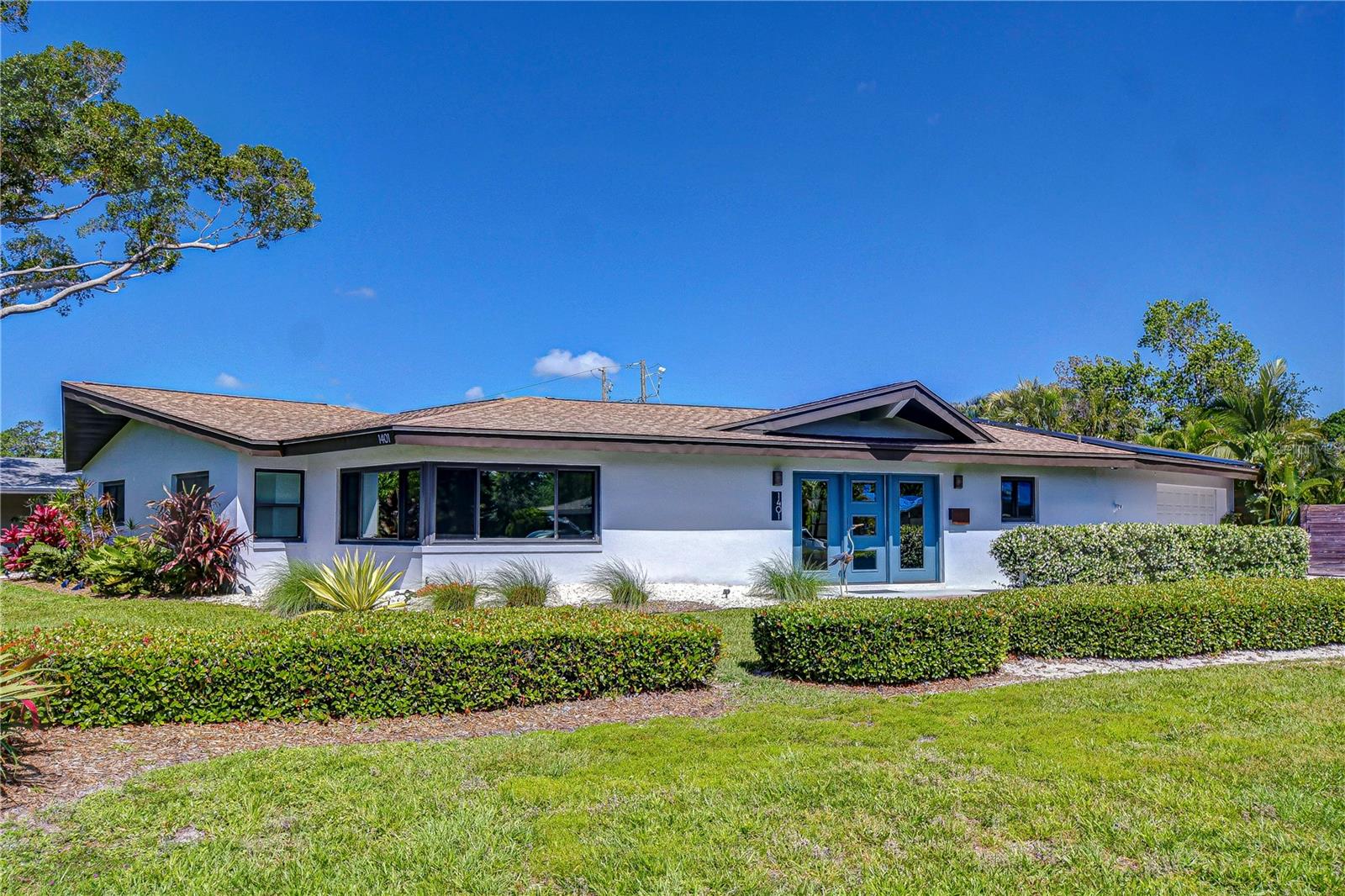 Image 5 of 41 For 1401 Pinellas Point Drive S