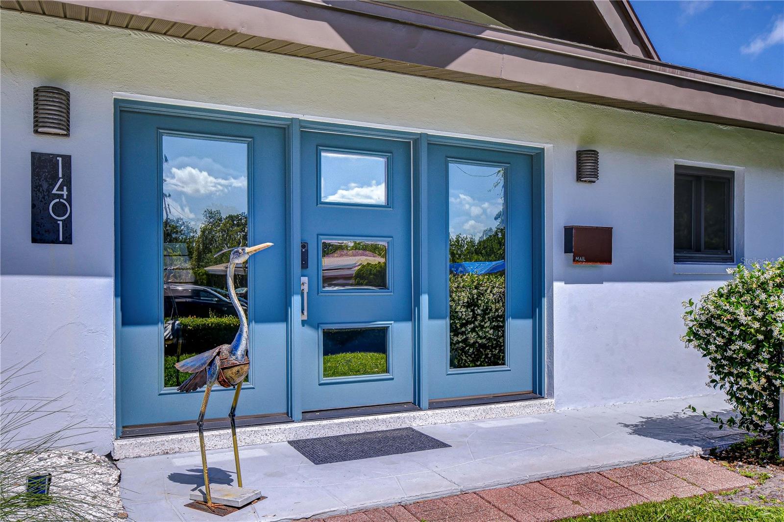 Image 9 of 41 For 1401 Pinellas Point Drive S