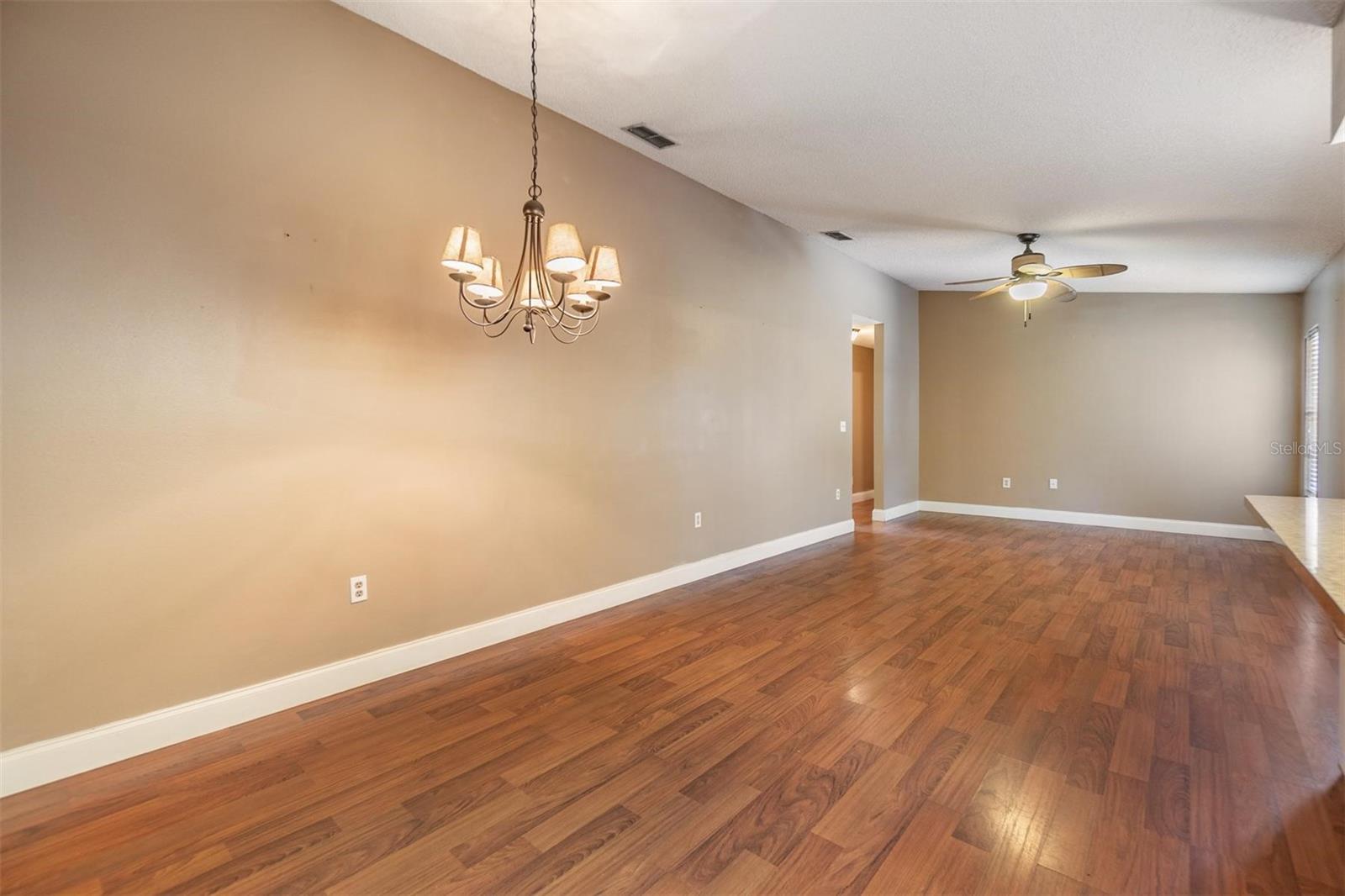 Image 15 of 48 For 6436 Huntington Drive