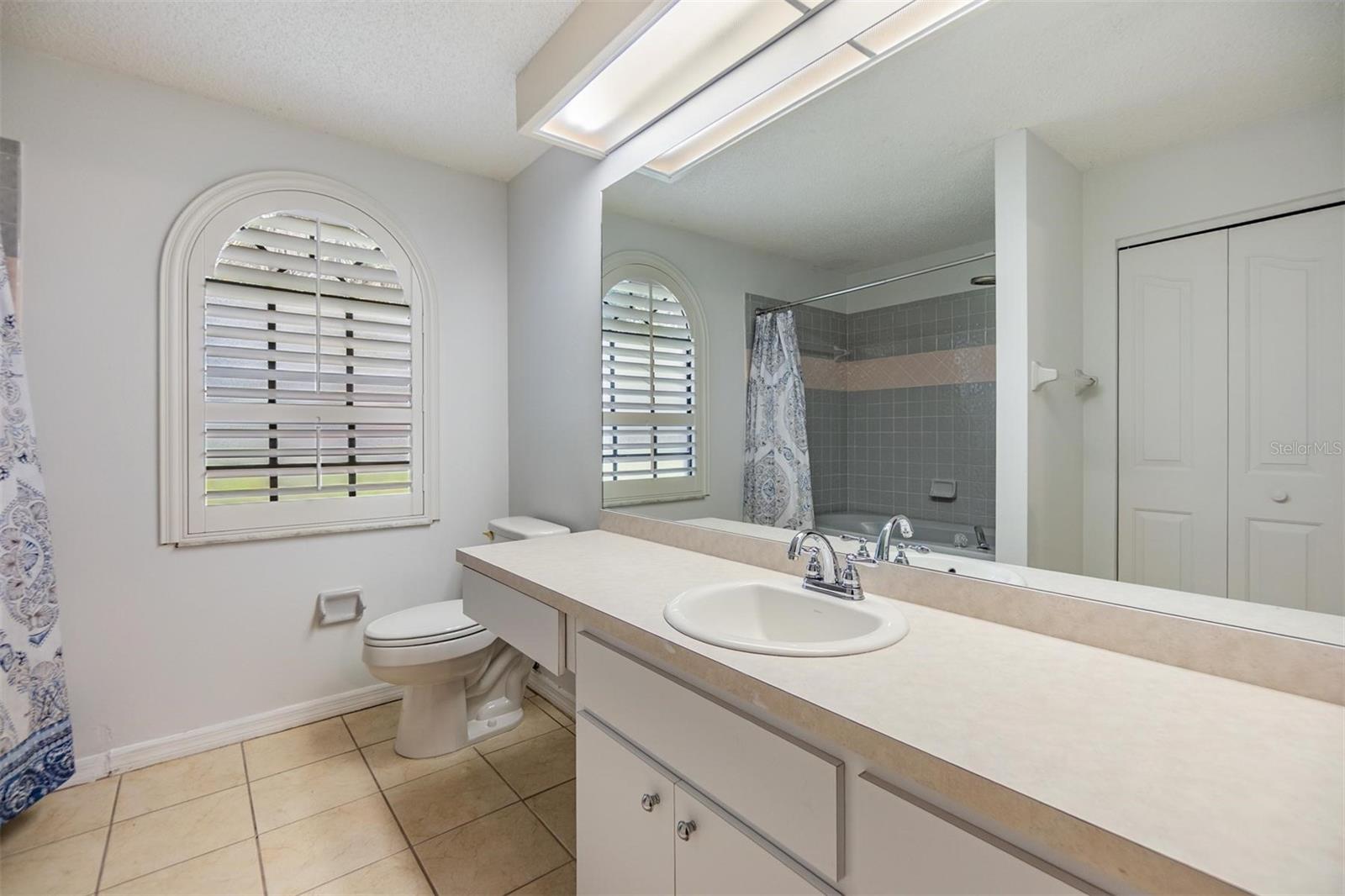 Image 25 of 48 For 6436 Huntington Drive