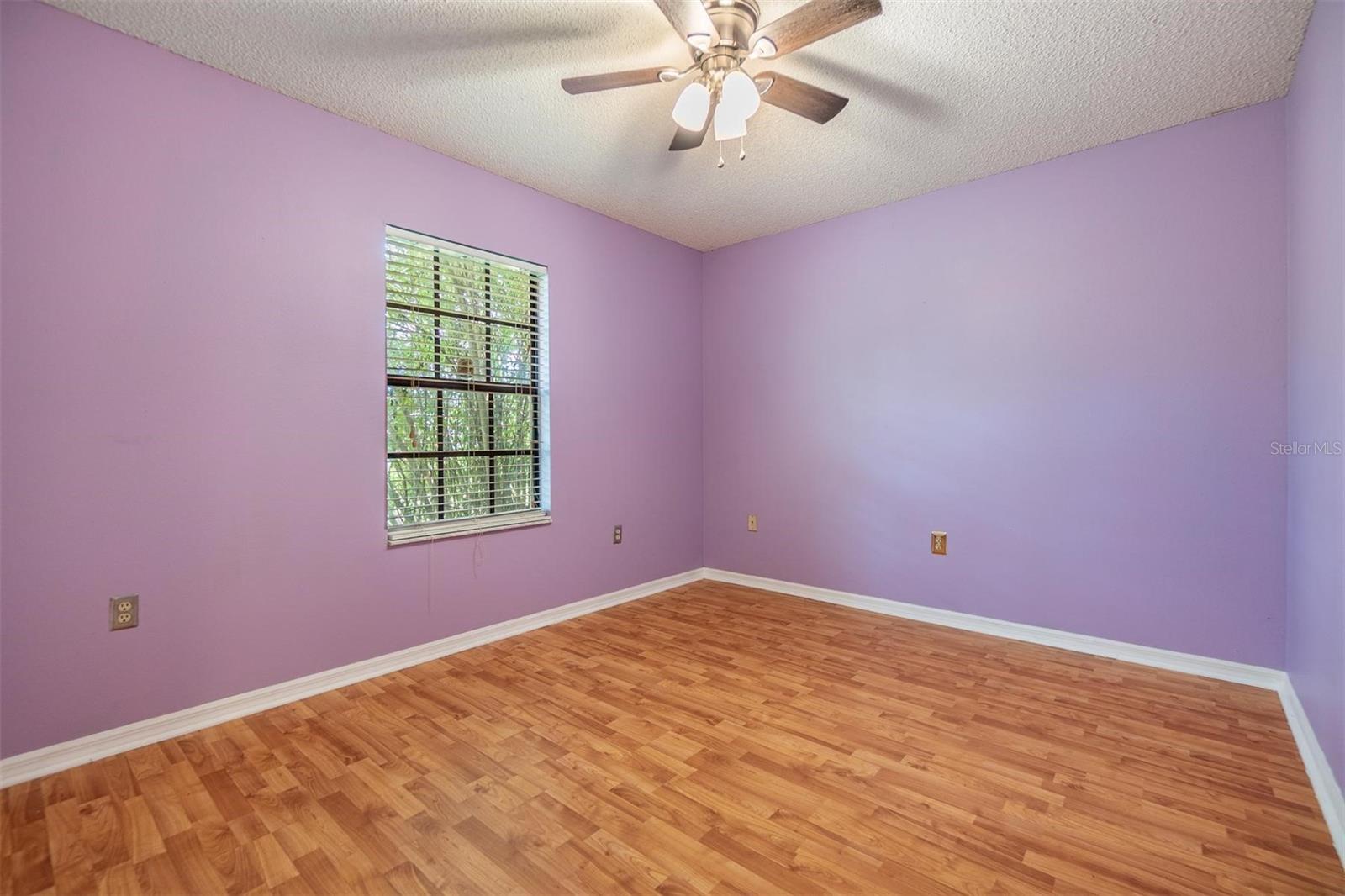 Image 32 of 48 For 6436 Huntington Drive