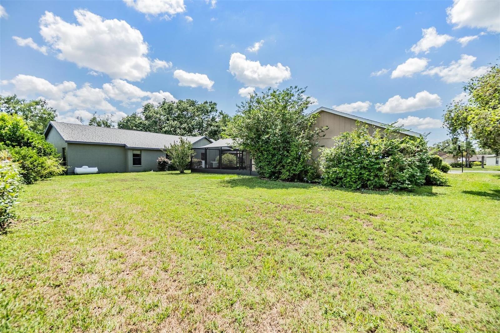 Image 40 of 48 For 6436 Huntington Drive