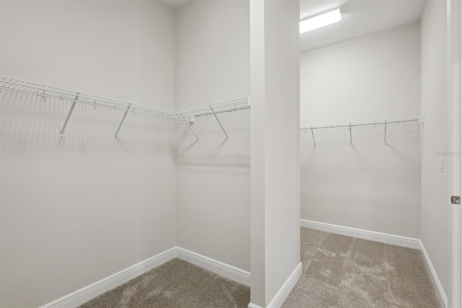Image 23 of 42 For 4630 Cedar Fog Ct Drive