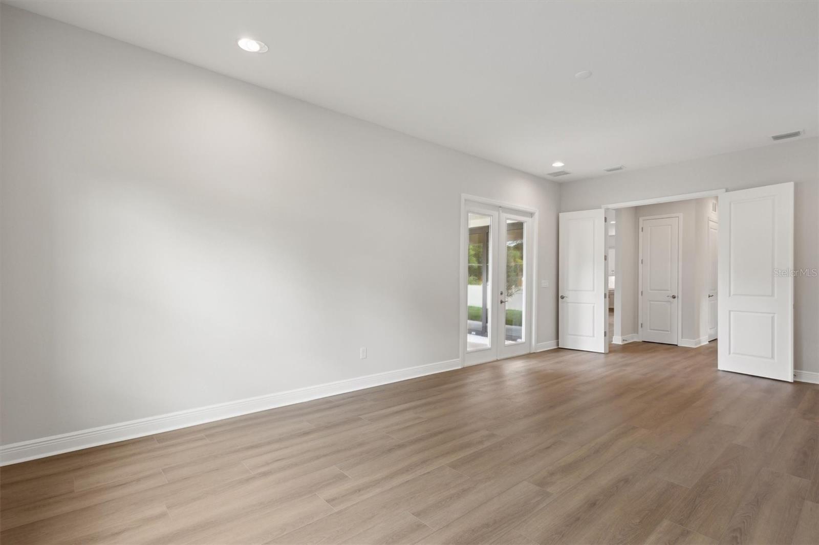 Image 33 of 42 For 4630 Cedar Fog Ct Drive