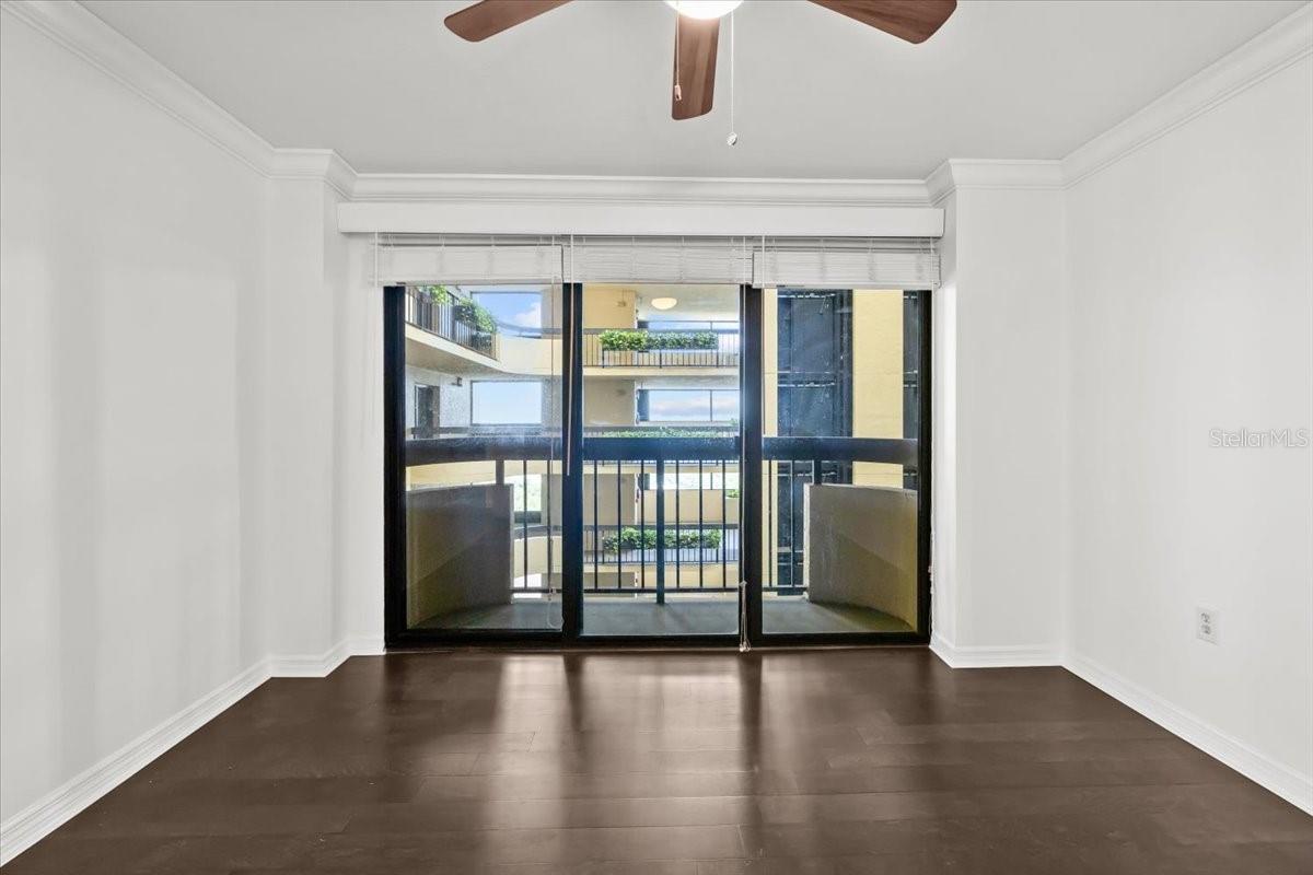 Image 28 of 58 For 2413 Bayshore Boulevard 1604