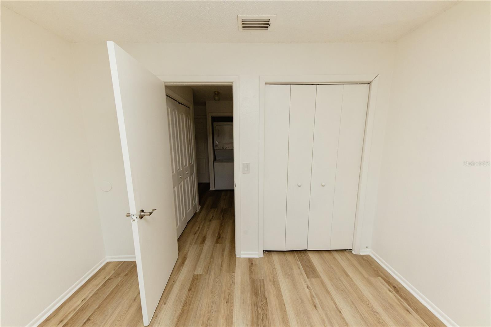 Image 11 of 25 For 213 Red Cedar Place 213