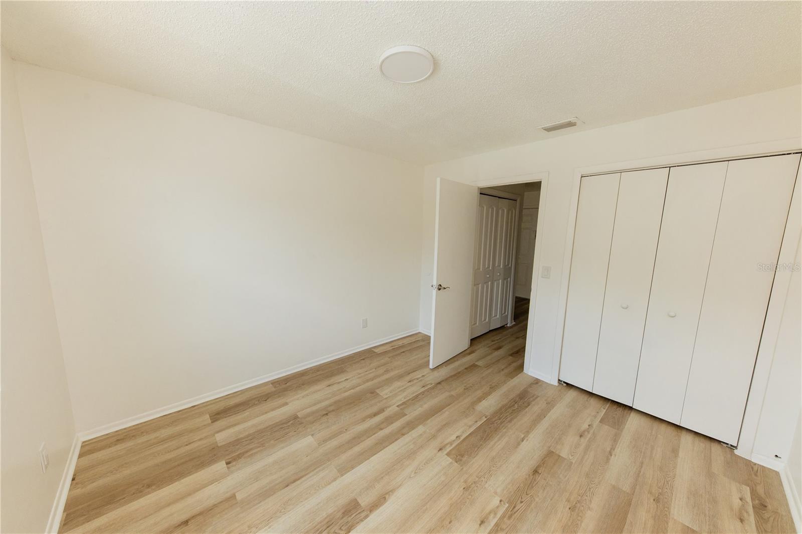 Image 8 of 25 For 213 Red Cedar Place 213