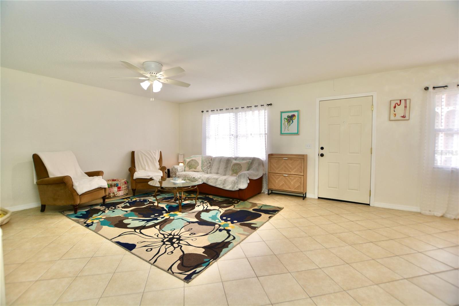 Image 13 of 51 For 6150 Gulfport Boulevard S 302