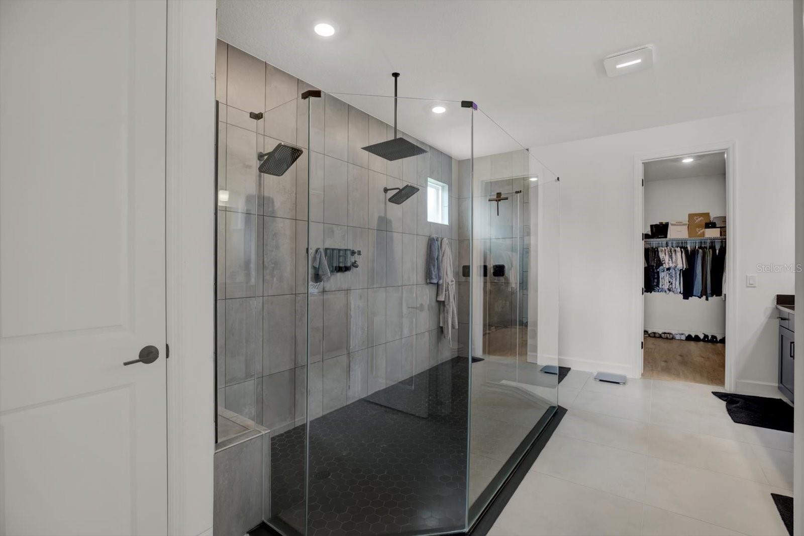 Image 22 of 50 For 16115 Mount Holly Drive