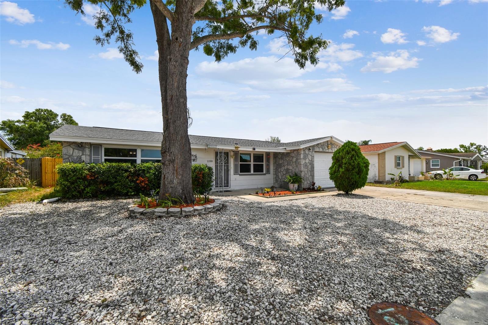 Image 2 of 68 For 1150 Grand Boulevard