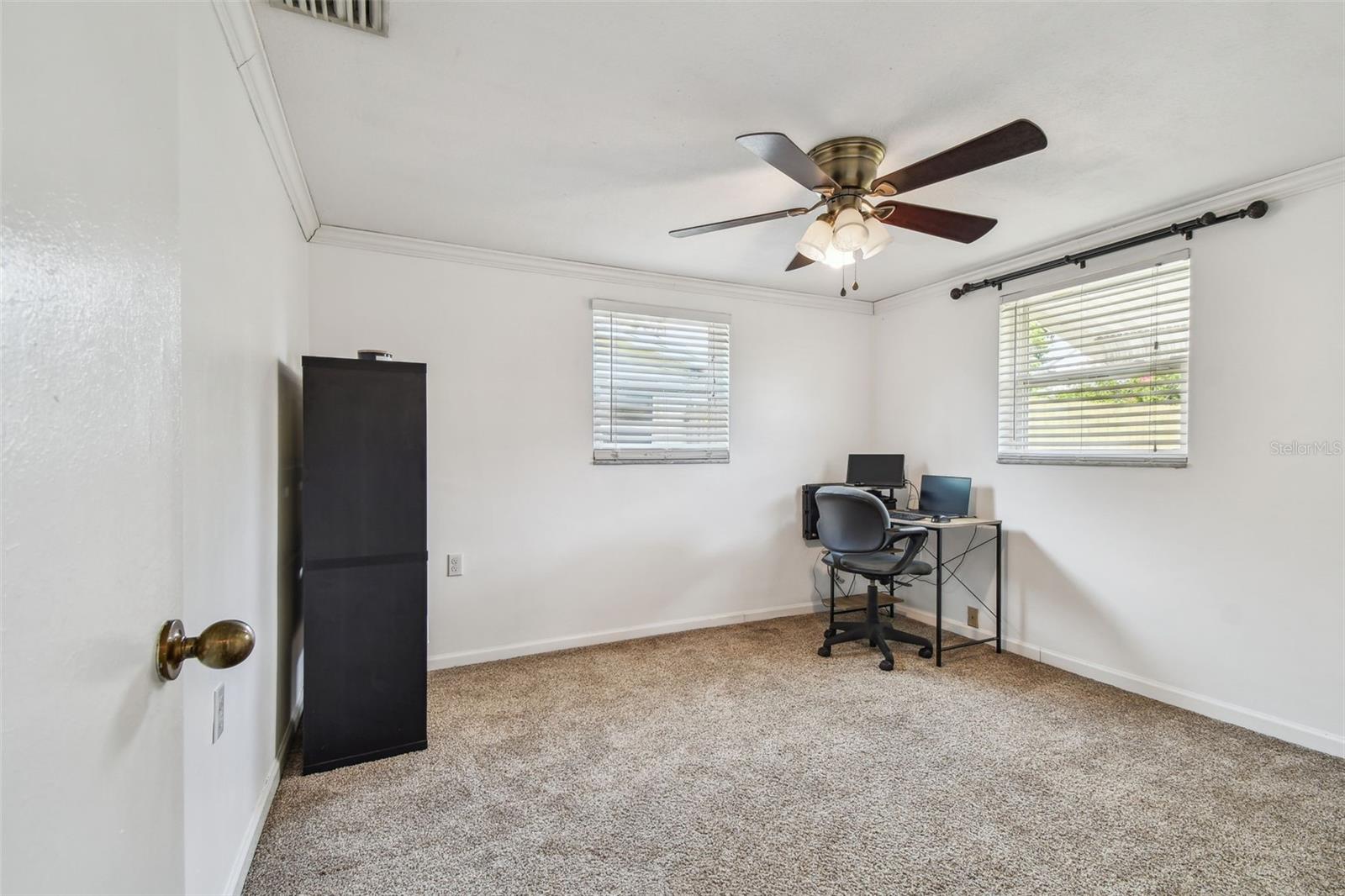 Image 37 of 68 For 1150 Grand Boulevard