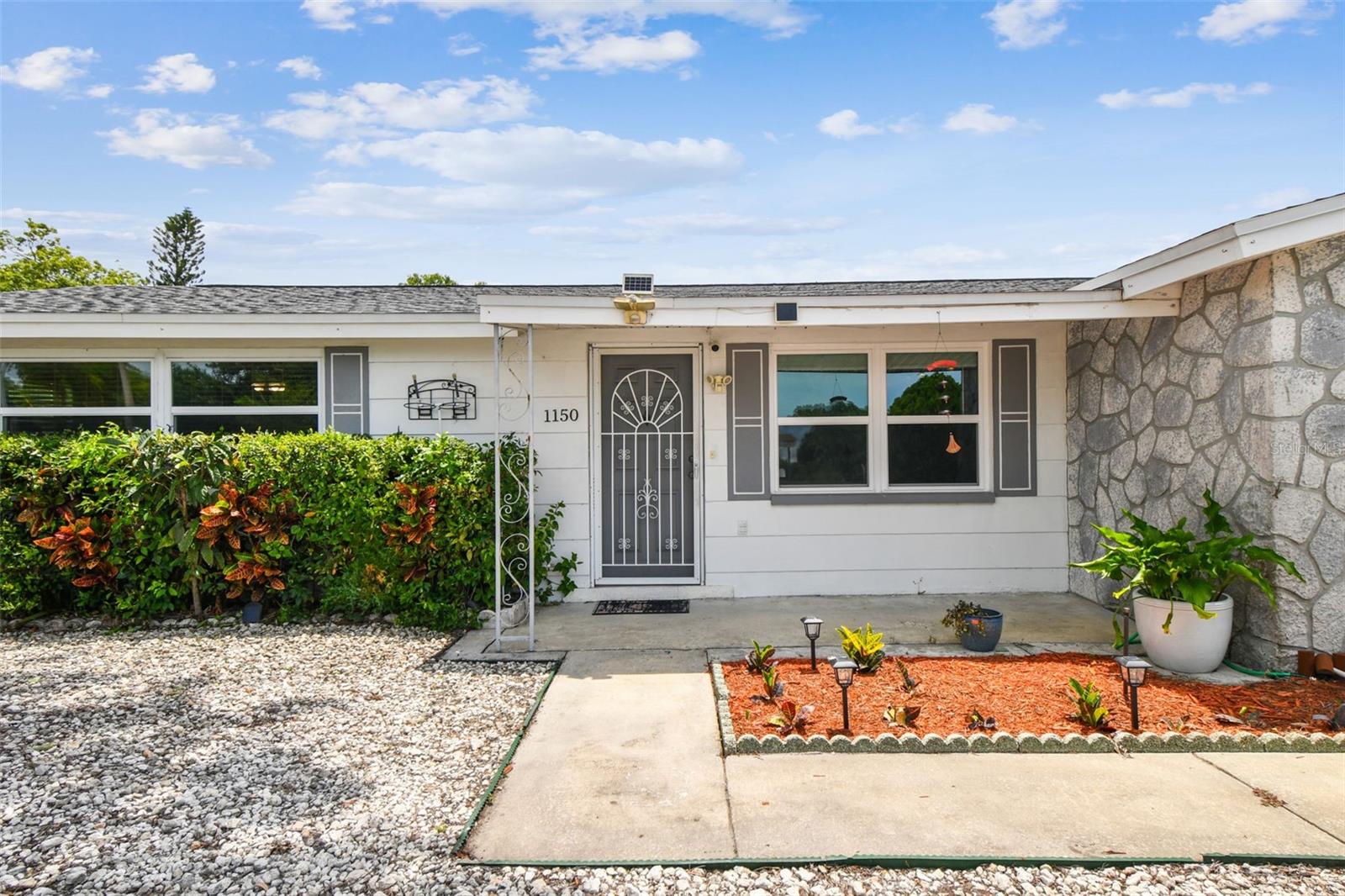 Image 8 of 68 For 1150 Grand Boulevard