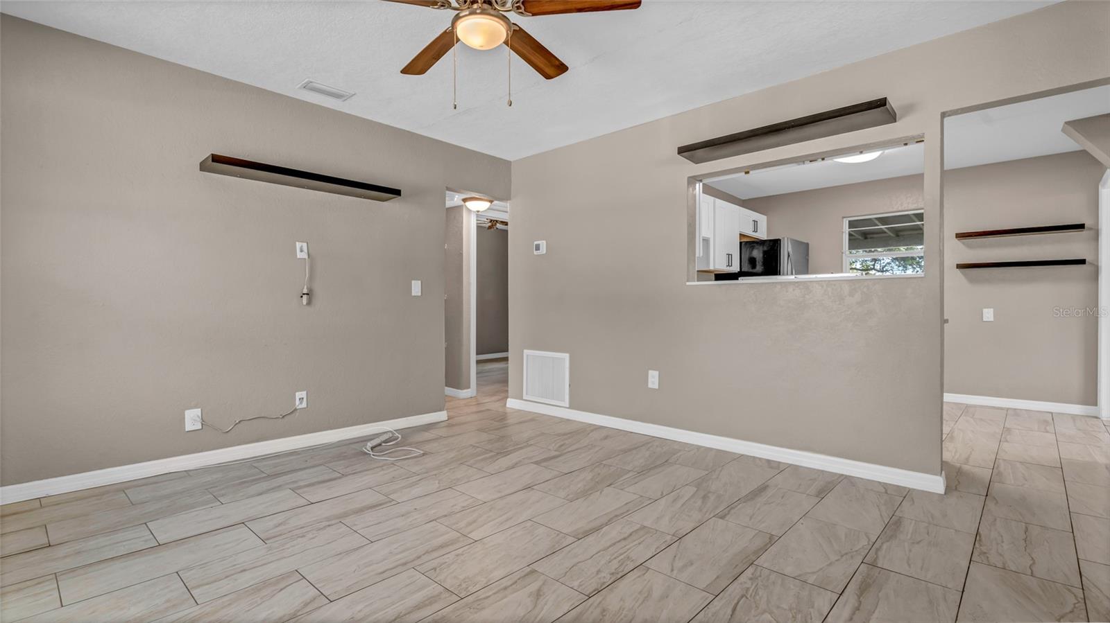 Image 4 of 19 For 4529 73rd Street N
