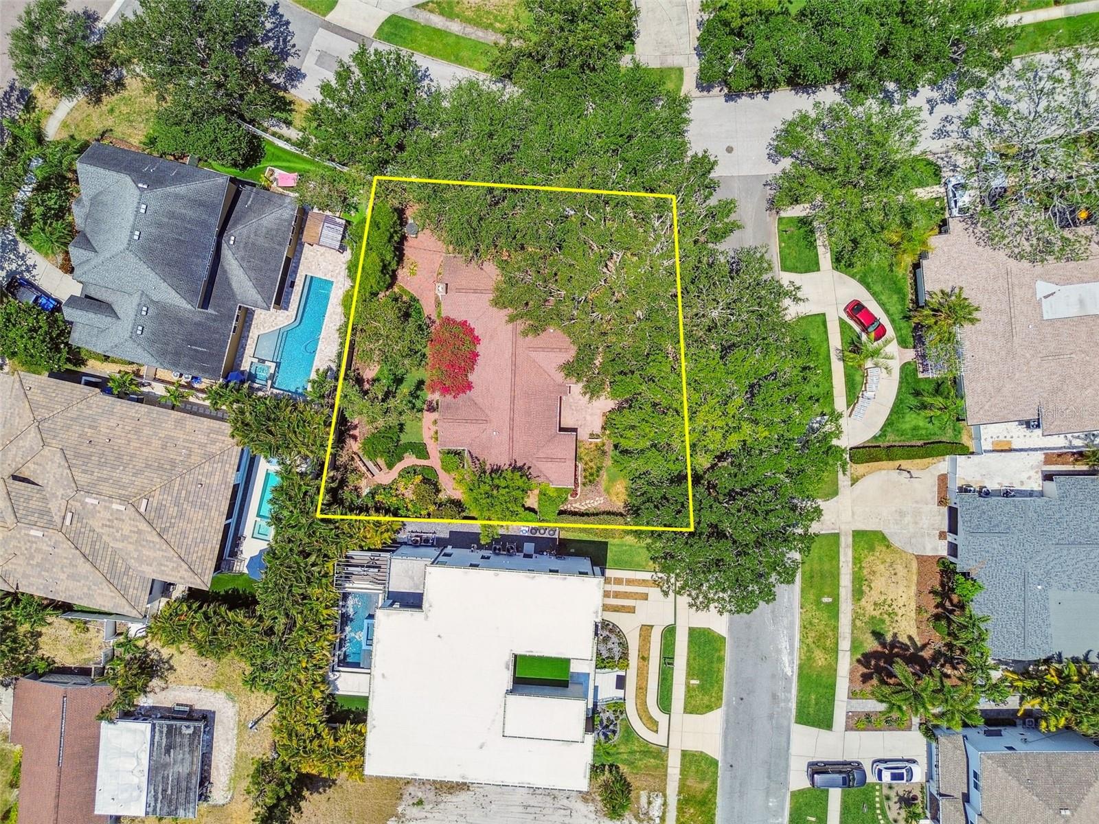 Listing photo id 3 for 750 Alda Way Ne