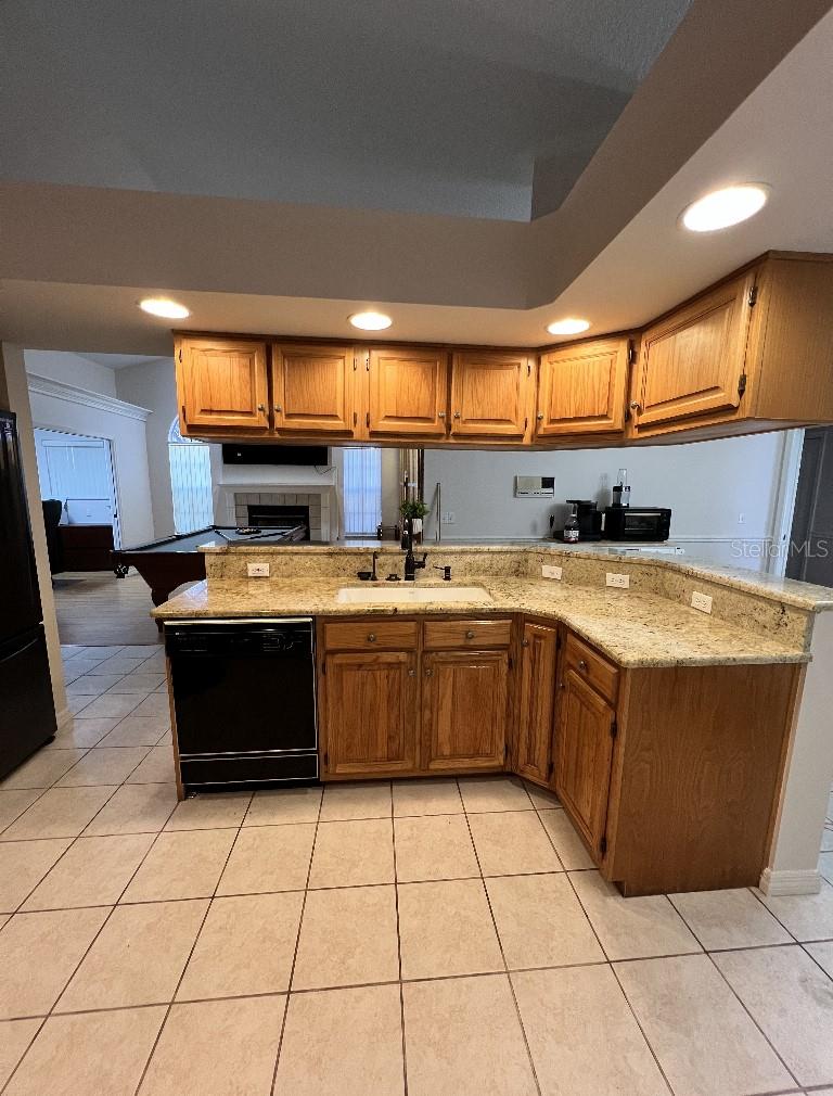 Image 17 of 50 For 2528 Deerbrook Drive