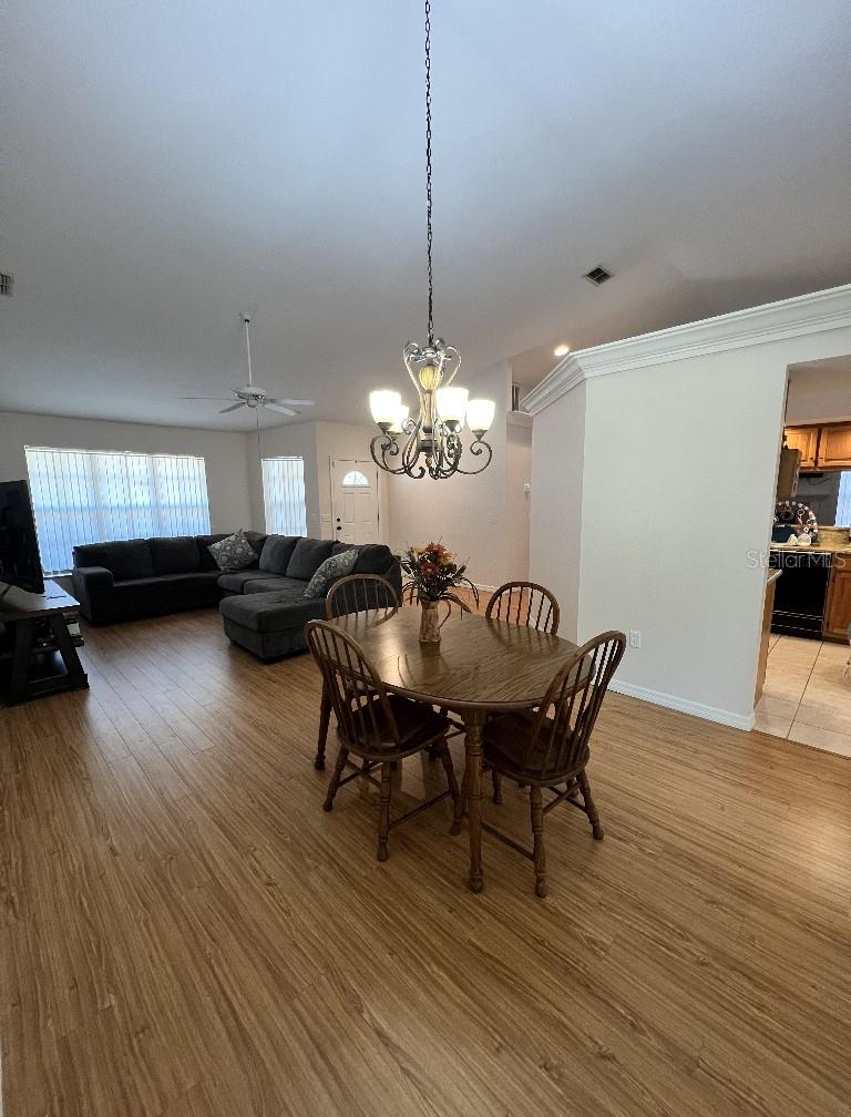 Image 28 of 50 For 2528 Deerbrook Drive