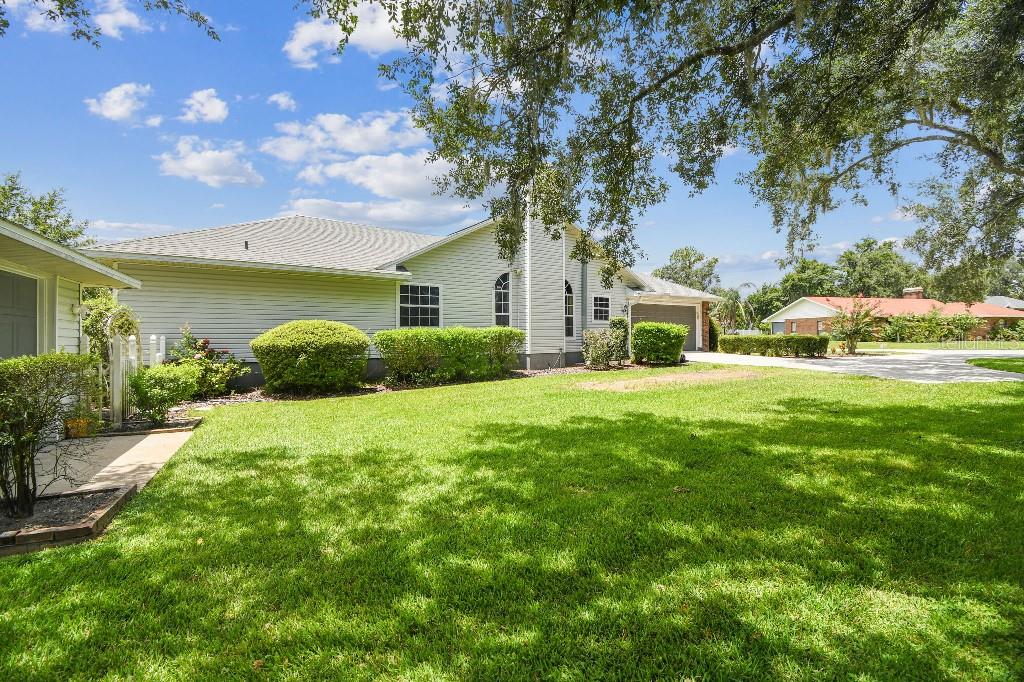 Image 65 of 93 For 2528 Deerbrook Drive