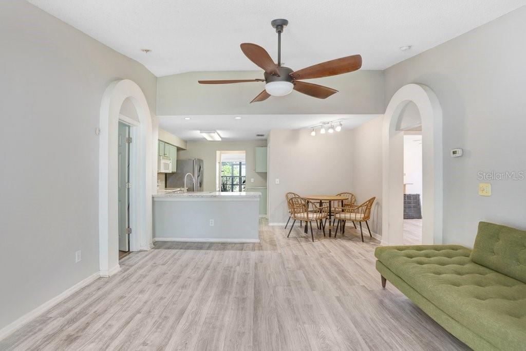 Image 21 of 51 For 13523 Prestwick Drive
