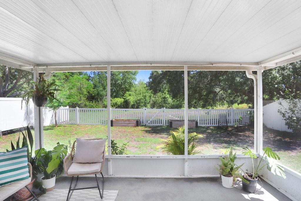 Image 24 of 51 For 13523 Prestwick Drive