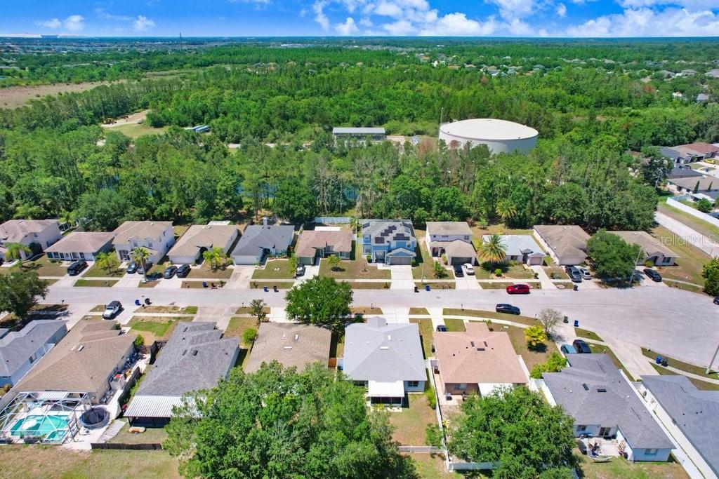 Image 33 of 51 For 13523 Prestwick Drive