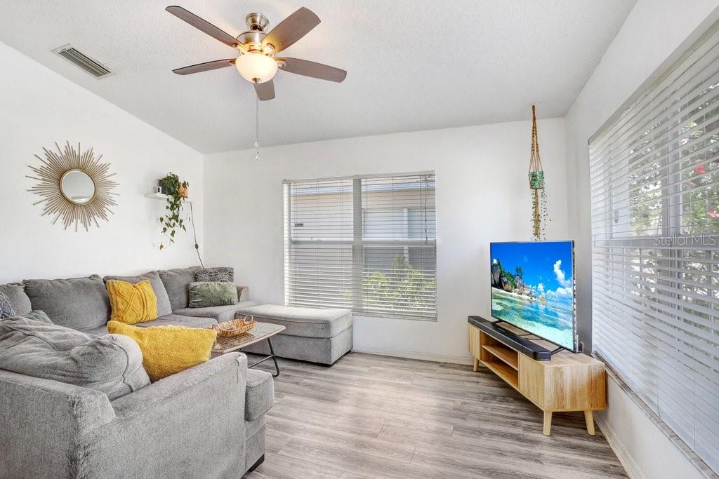 Image 5 of 51 For 13523 Prestwick Drive