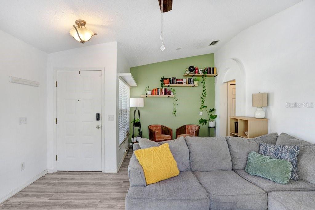 Image 6 of 51 For 13523 Prestwick Drive