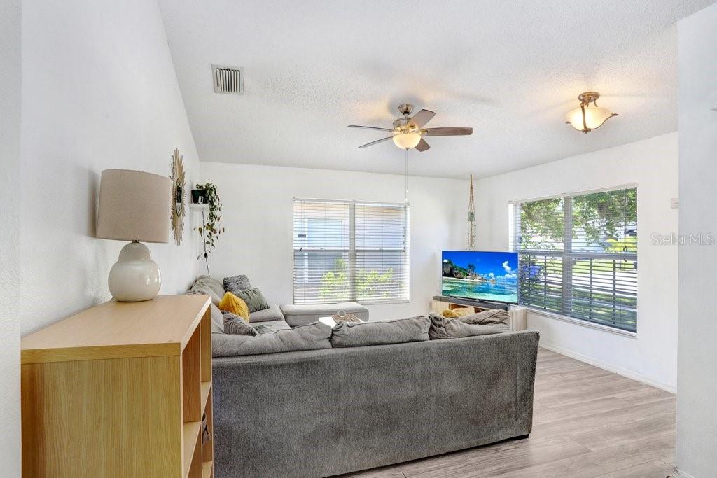 Image 7 of 51 For 13523 Prestwick Drive