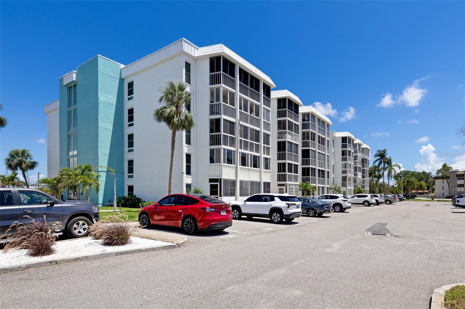 Details for 4908 38th Way S 206, ST PETERSBURG, FL 33711