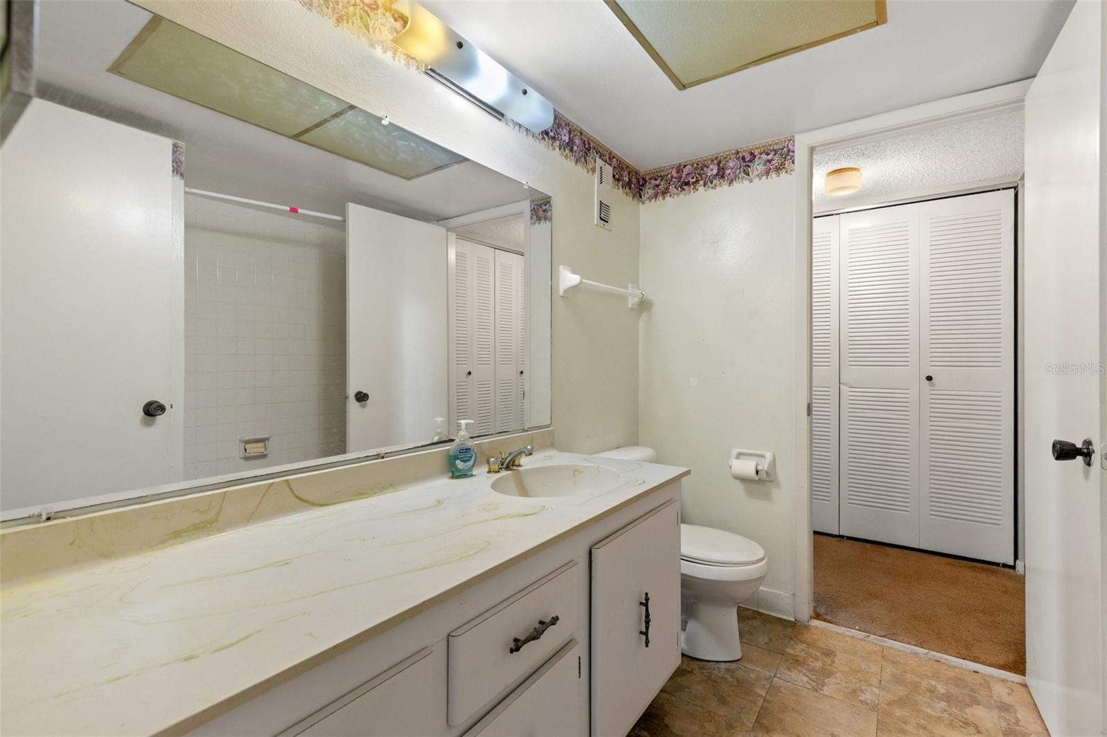 Image 11 of 26 For 4908 38th Way S 206