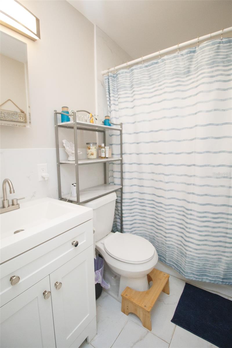 Image 15 of 21 For 5205 98th Terrace N