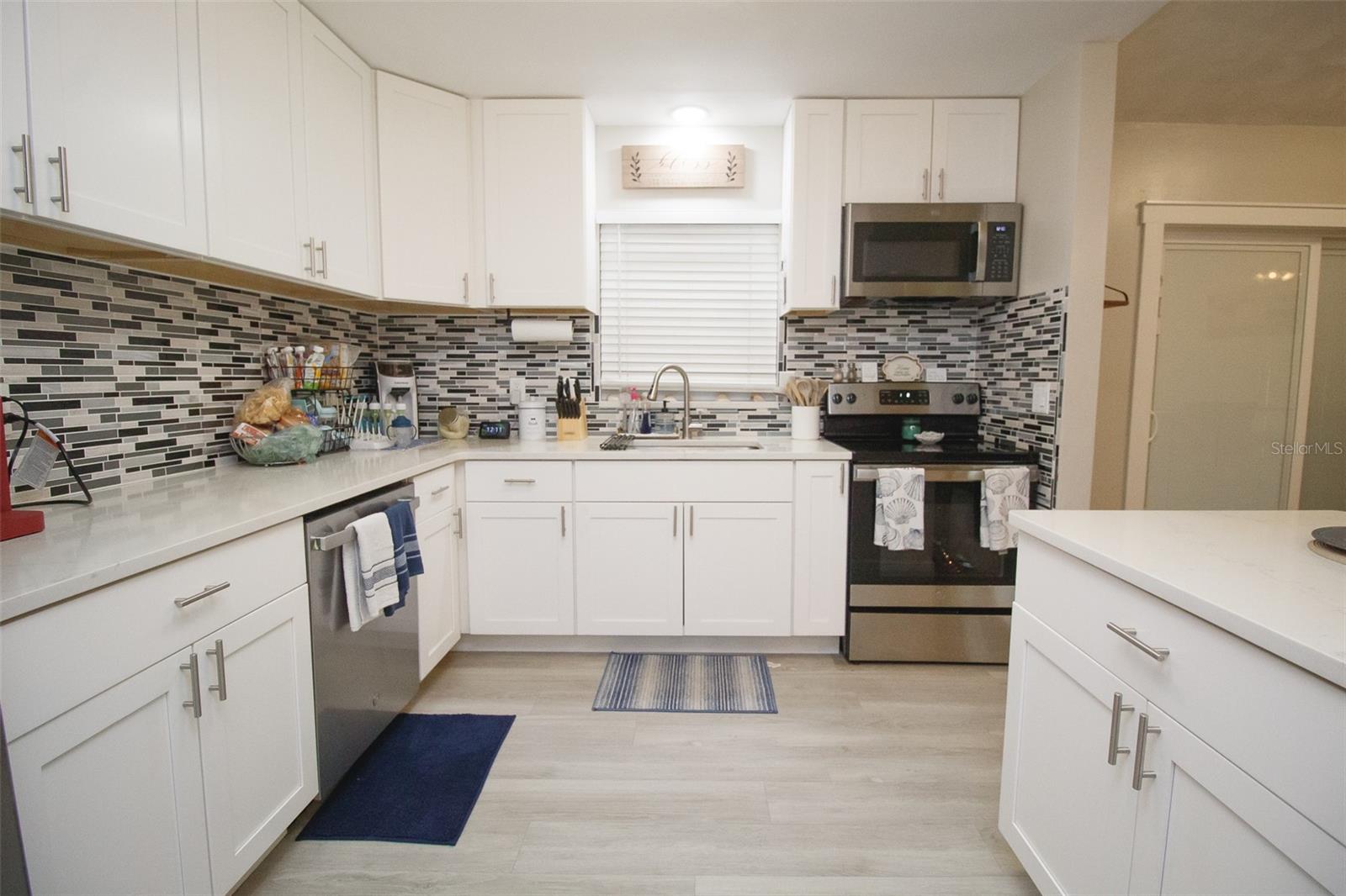 Image 7 of 21 For 5205 98th Terrace N