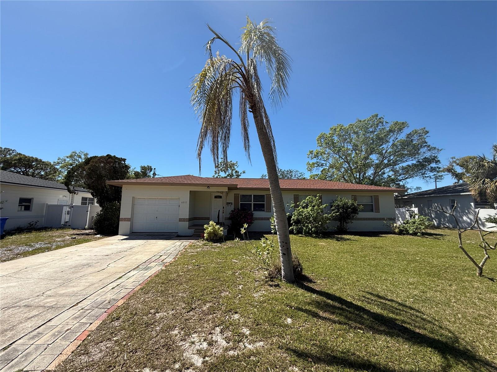 Details for 6011 4th Street S, ST PETERSBURG, FL 33705