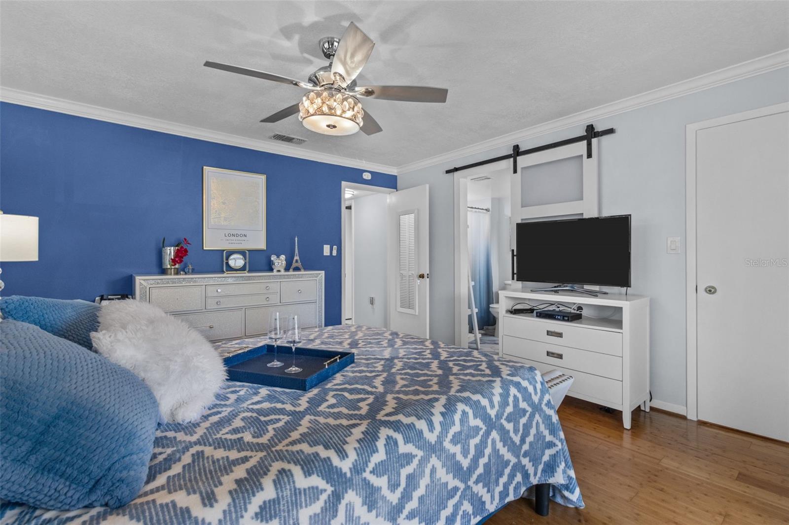 Listing photo id 8 for 2412 Hammock Pine Boulevard