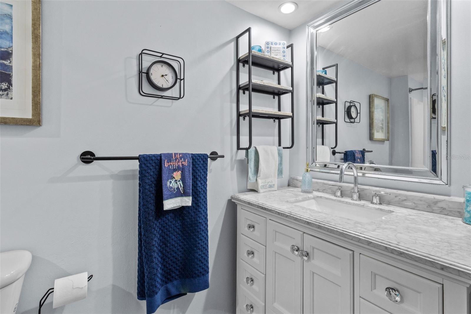 Listing photo id 11 for 2412 Hammock Pine Boulevard