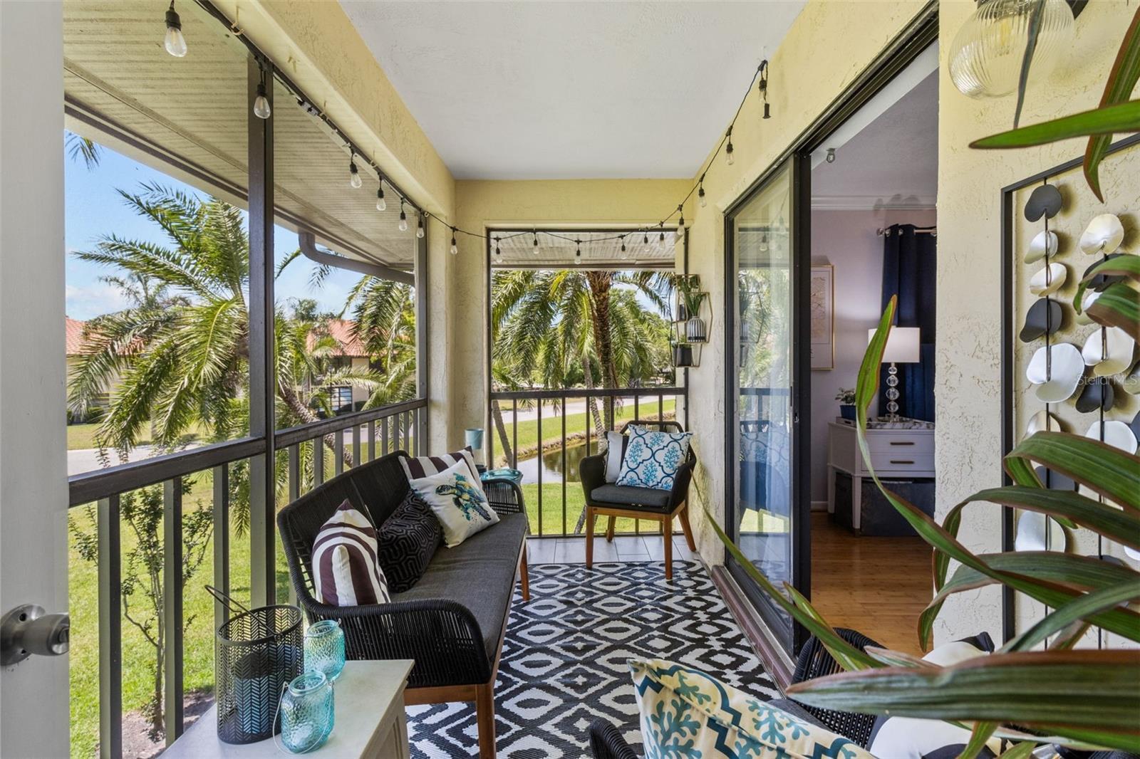 Listing photo id 13 for 2412 Hammock Pine Boulevard
