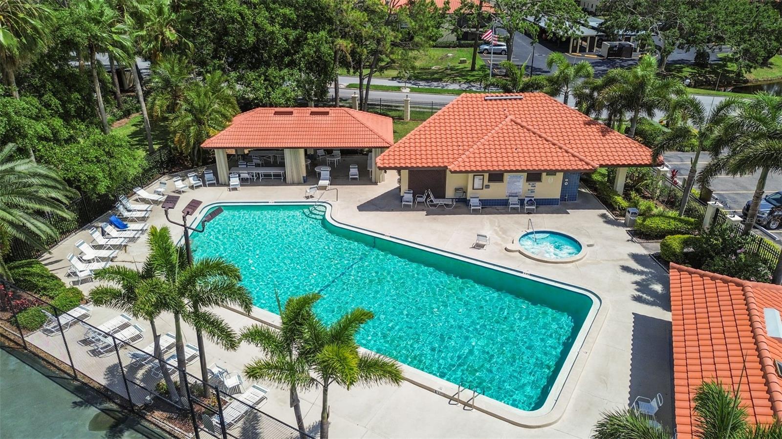 Listing photo id 0 for 2412 Hammock Pine Boulevard